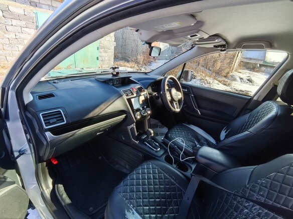 2016 Subaru Forester IV Рестайлинг, серый, 1440000 рублей - вид 6