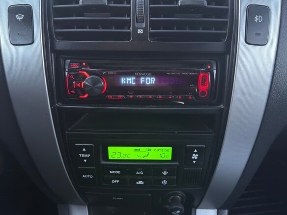 2005 Hyundai Tucson I, зелёный - вид 15