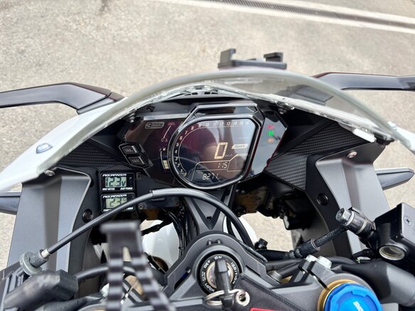 2018 Honda CBR 250R, белый - вид 11
