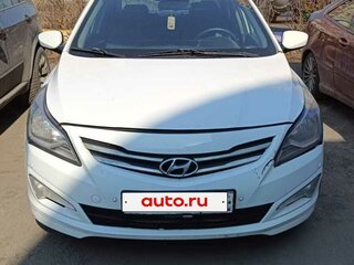 2016 Hyundai Solaris I Рестайлинг, белый, 650000 рублей, вид 1