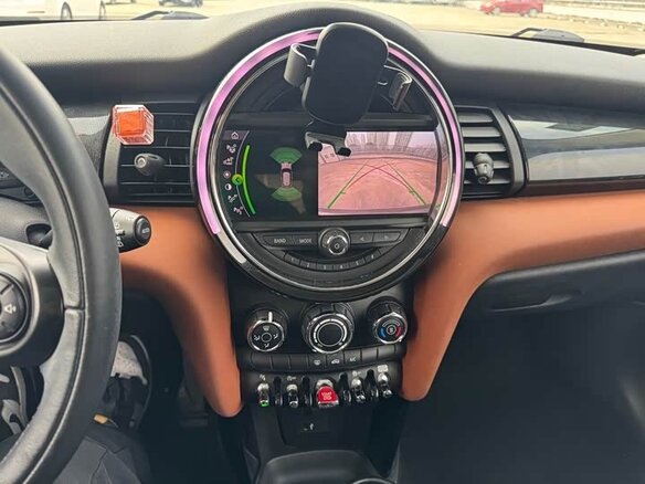 2020 Mini Hatch Cooper III (F55/F56) Рестайлинг, серый, 2050000 рублей - вид 11