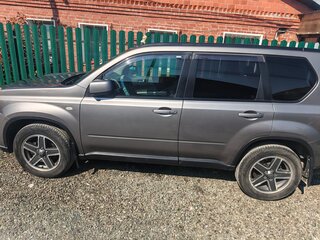 2010 Nissan X-Trail II, серый, 1100000 рублей, вид 4