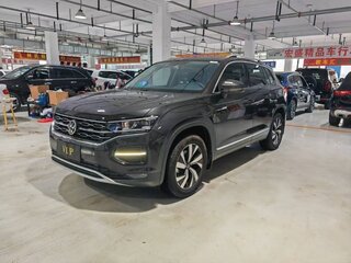 2022 Volkswagen Tayron I Рестайлинг, чёрный, 2250000 рублей, вид 1