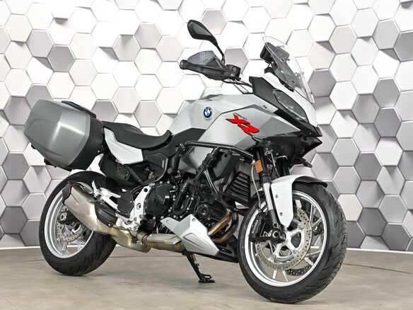 2022 BMW F 900 XR, белый, 1149000 рублей