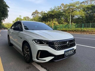 2023 Volkswagen Lavida III Рестайлинг, белый, 1440000 рублей, вид 3