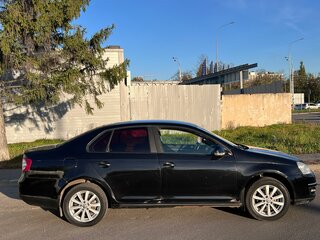 2008 Volkswagen Jetta V, чёрный, 375000 рублей, вид 4