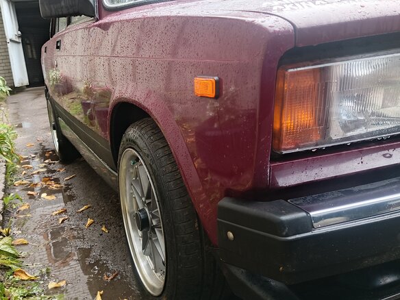 2002 Lada (ВАЗ) 2107, пурпурный - вид 28