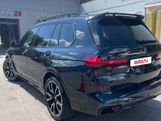 2021 BMW X7 40d I (G07), чёрный, 11500000 рублей, вид 4