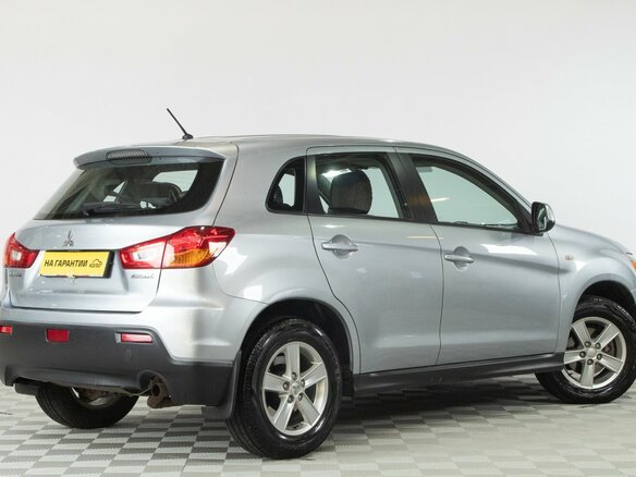 2012 Mitsubishi ASX I, серебристый, 1319000 рублей - вид 5