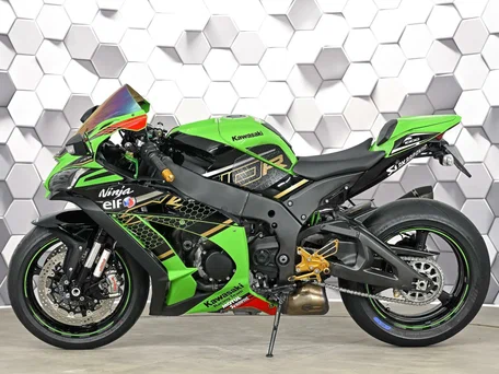 2020 Kawasaki ZX-10R Ninja, зелёный, 1599000 рублей, вид 4