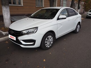 2024 Lada (ВАЗ) Vesta I Рестайлинг (NG), белый, 1210000 рублей, вид 1