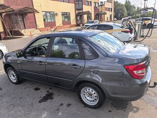 2024 Lada (ВАЗ) Granta I Рестайлинг, серый, 750000 рублей, вид 5