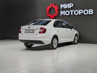 2019 Skoda Rapid I Рестайлинг, белый, 1150000 рублей, вид 4
