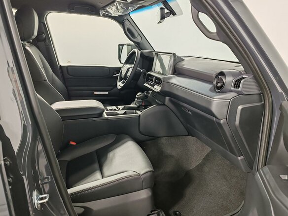 2026 Toyota Land Cruiser Prado 250 Series, серый, 11200000 рублей - вид 18
