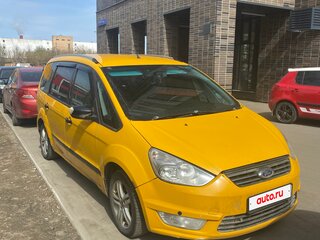 2014 Ford Galaxy II Рестайлинг, жёлтый, 495000 рублей, вид 1