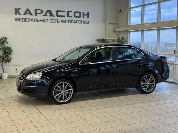 2008 Volkswagen Jetta V, чёрный, 745000 рублей