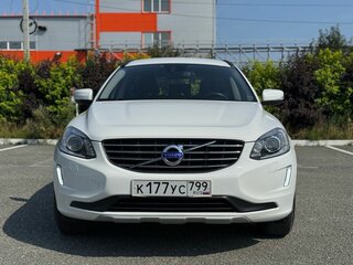2017 Volvo XC60 I Рестайлинг, белый, 2699000 рублей, вид 3