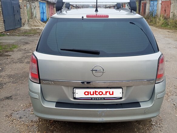 2008 Opel Astra H Рестайлинг, бежевый, 440000 рублей - вид 3