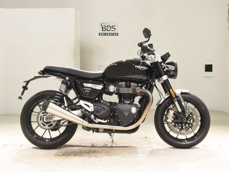 2022 Triumph Speed Twin, чёрный, 980000 рублей, вид 1