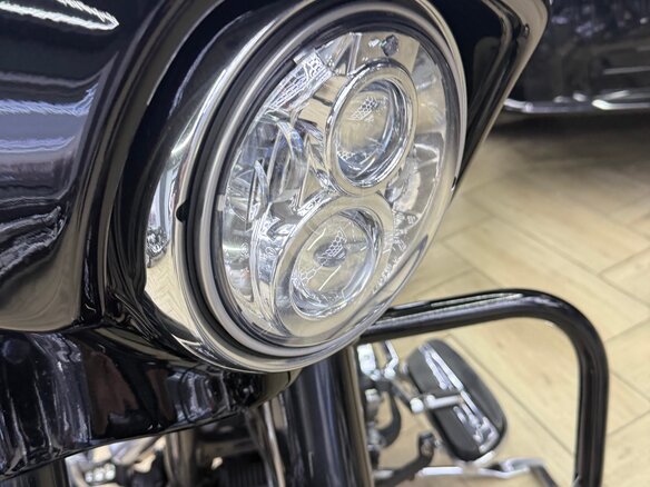 2014 Harley-Davidson Street Glide, чёрный, 1350000 рублей - вид 17