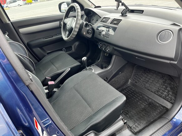 2006 Suzuki Swift AMT III, синий, 485000 рублей - вид 5