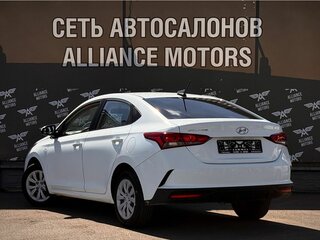 2020 Hyundai Solaris II Рестайлинг, белый, 1149000 рублей, вид 5