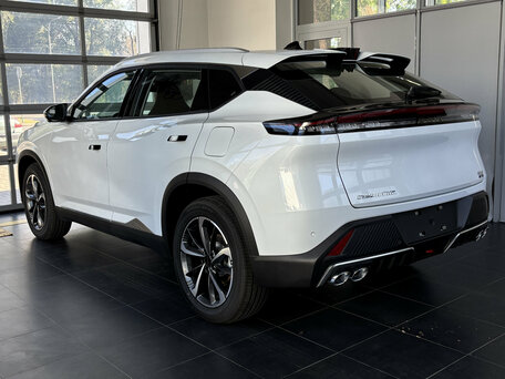 2025 Dongfeng Mage, белый, 3600000 рублей, вид 4