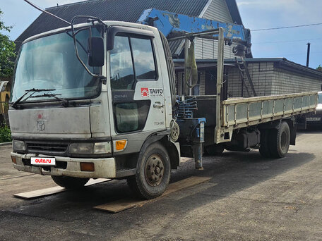 1988 Toyota Dyna, белый, 2000000 рублей, вид 2