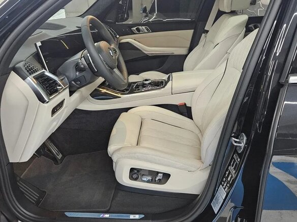 2026 BMW X7 40d I (G07) Рестайлинг, чёрный, 15999666 рублей - вид 8
