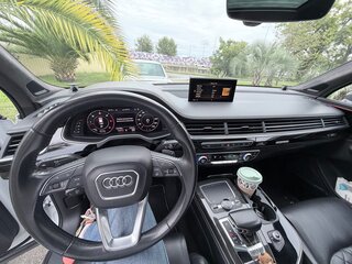 2018 Audi Q7 II (4M), белый, 6900000 рублей, вид 3