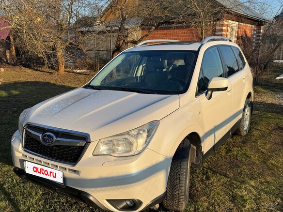 2013 Subaru Forester IV, белый, 1650000 рублей