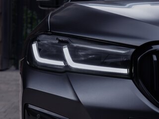 2020 BMW 5 серии 520d xDrive VII (G30/G31/G38) Рестайлинг, серый, 3830000 рублей, вид 5