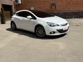 2013 Opel Astra GTC J Рестайлинг, белый, 880000 рублей - вид 10