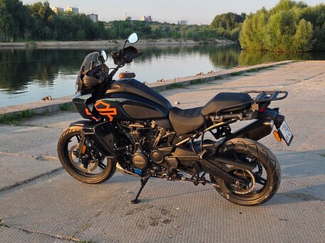 2021 Harley-Davidson Pan America Special, зелёный, 990000 рублей, вид 1