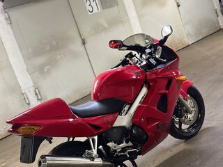 1999 Honda VFR 800, красный, 450000 рублей, вид 5