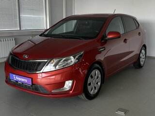 2014 Kia Rio 6-speed III, красный, 780000 рублей, вид 1