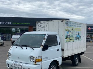 2006 Hyundai Porter, белый, 390000 рублей, вид 2