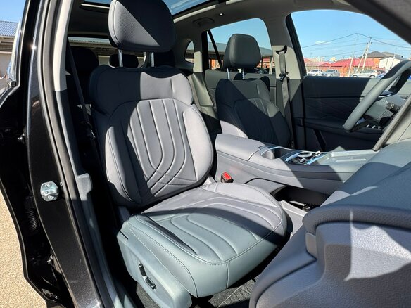 2026 Geely EX5 Гибрид EM-i, чёрный - вид 11
