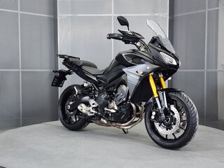 2017 Yamaha MT-09 Tracer (FJ-09), чёрный, 875000 рублей, вид 1