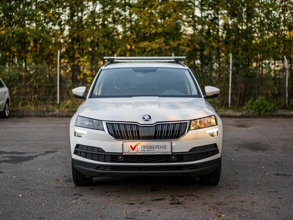 2020 Skoda Karoq DSG6 I, белый, 1990000 рублей - вид 2