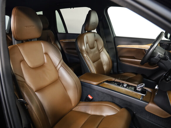 2019 Volvo XC90 B5 II Рестайлинг 1, чёрный, 4149000 рублей - вид 30