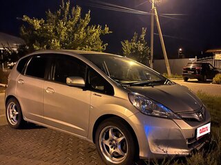 2012 Honda Fit Hybrid II, серый, 850000 рублей, вид 1
