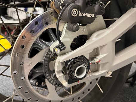 2022 Ducati Multistrada V4, серебристый, 2200000 рублей, вид 4