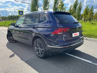 2021 Volkswagen Tiguan Allspace II Рестайлинг, синий, 3500000 рублей, вид 5
