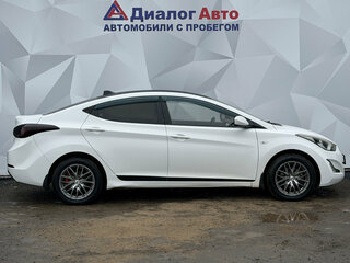 2014 Hyundai Elantra V (MD) Рестайлинг, белый, 1050000 рублей, вид 4