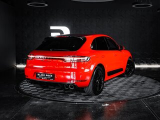 2020 Porsche Macan GTS I Рестайлинг, красный, 6240000 рублей, вид 4