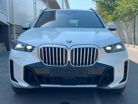 2025 BMW X5 30d IV (G05/G18) Рестайлинг, белый, 13350000 рублей, вид 2