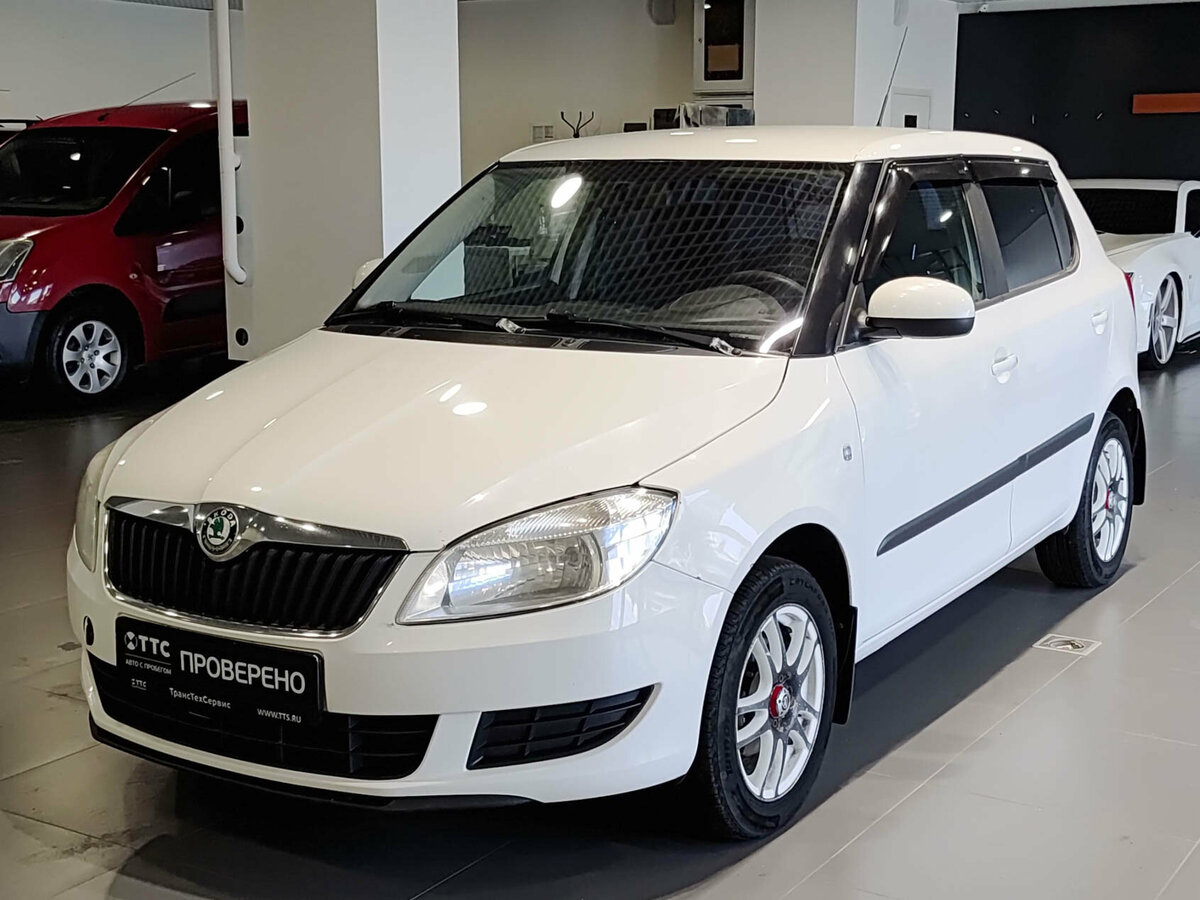 Открыть фотографии: Skoda Fabia II Рестайлинг