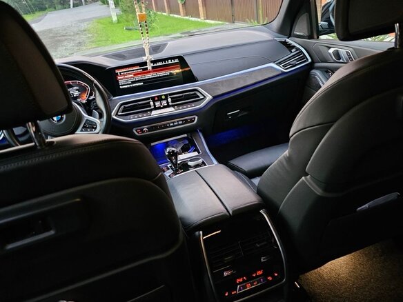 2021 BMW X5 30d IV (G05/G18), чёрный, 7350000 рублей - вид 6