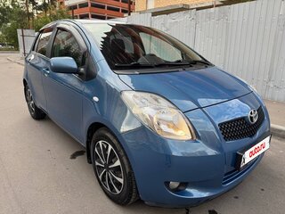 2008 Toyota Yaris II, синий, 670000 рублей, вид 3